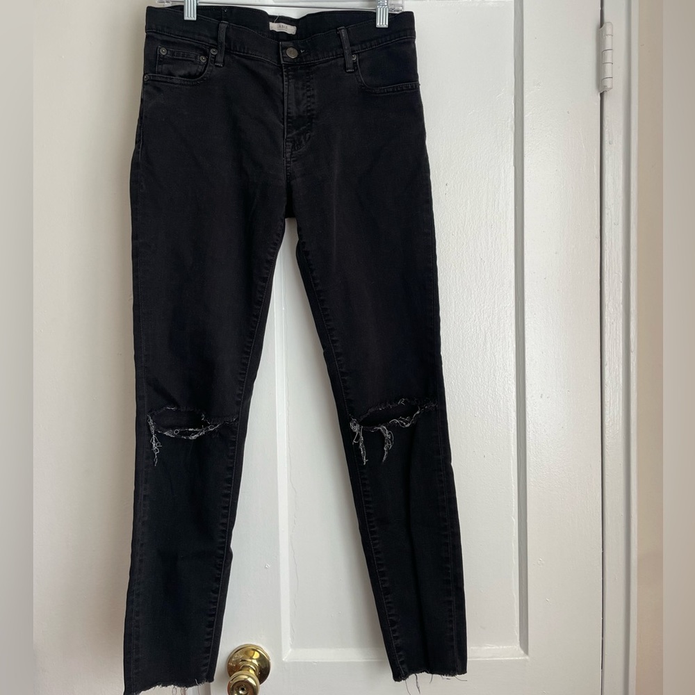 Holes in the knees Skinny Jeans